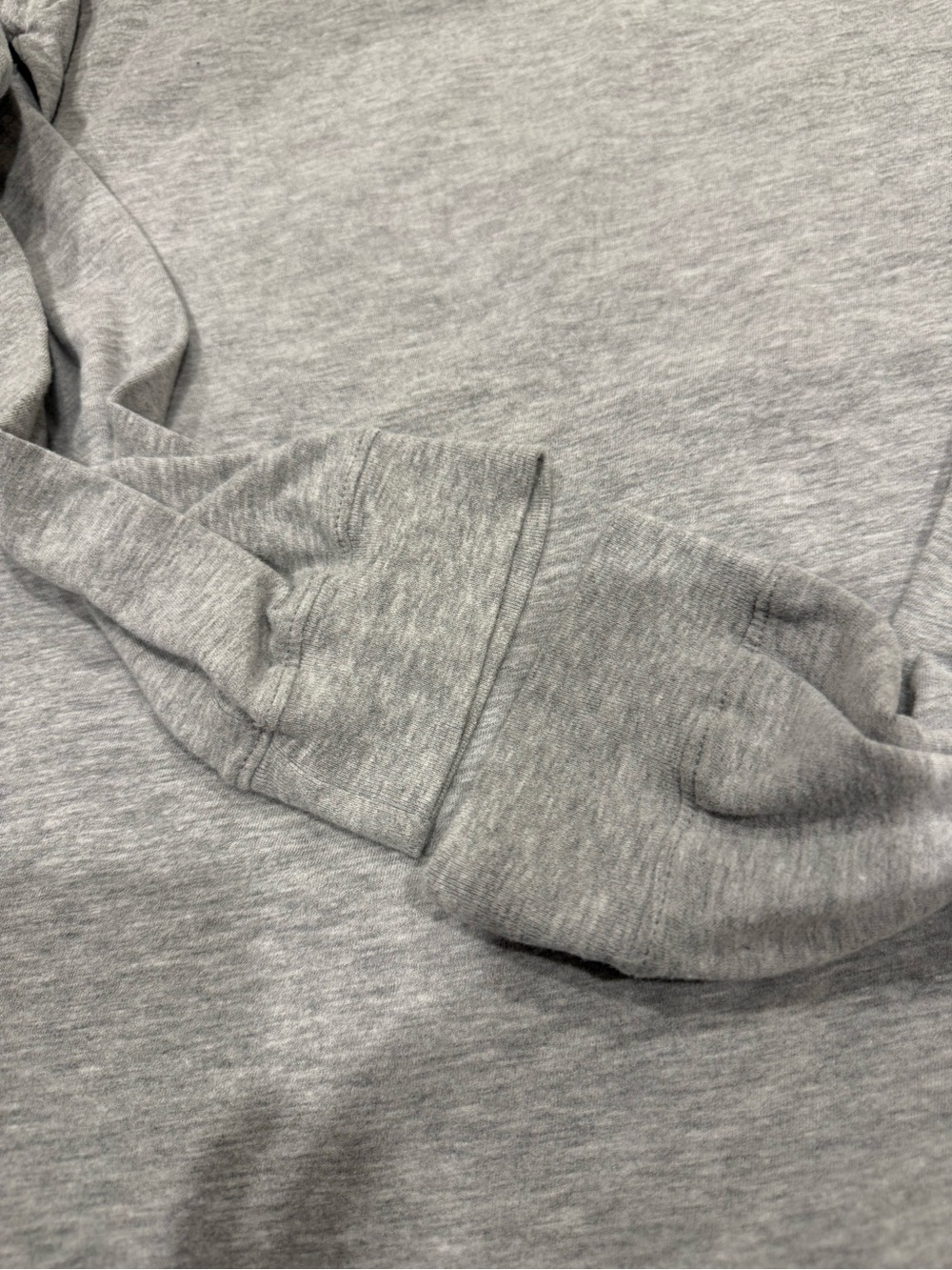 The North Face Light Gray Logo Crew Tee XL - Picture 10 of 11